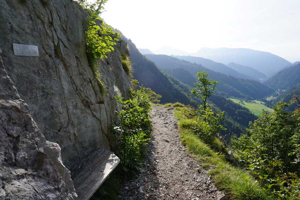 Impresivna Begunjščica, prijevoji iznad Ljueblja prema Bornovoj Poti su zaista impresivni. Foto©Z.R., 2019