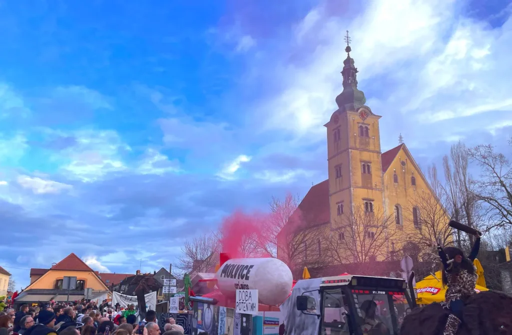 Samoborski Fašnik, mjesni odbori na glavnome trgu. Foto©Z.R., 2024