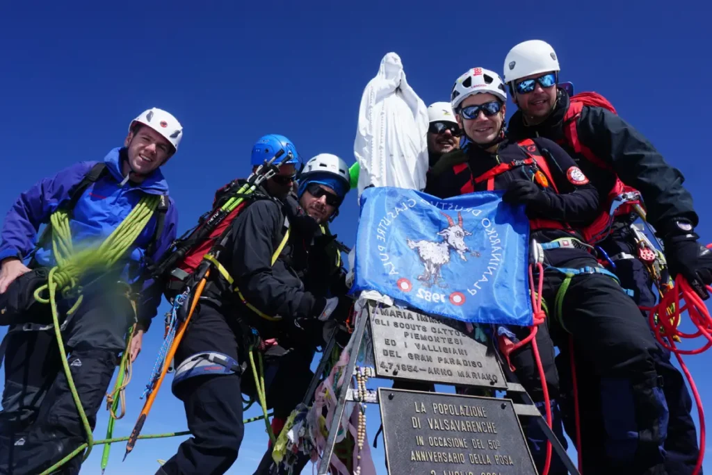 Rajski Gran Paradiso, na vrhu. Foto©nepoznat planinar