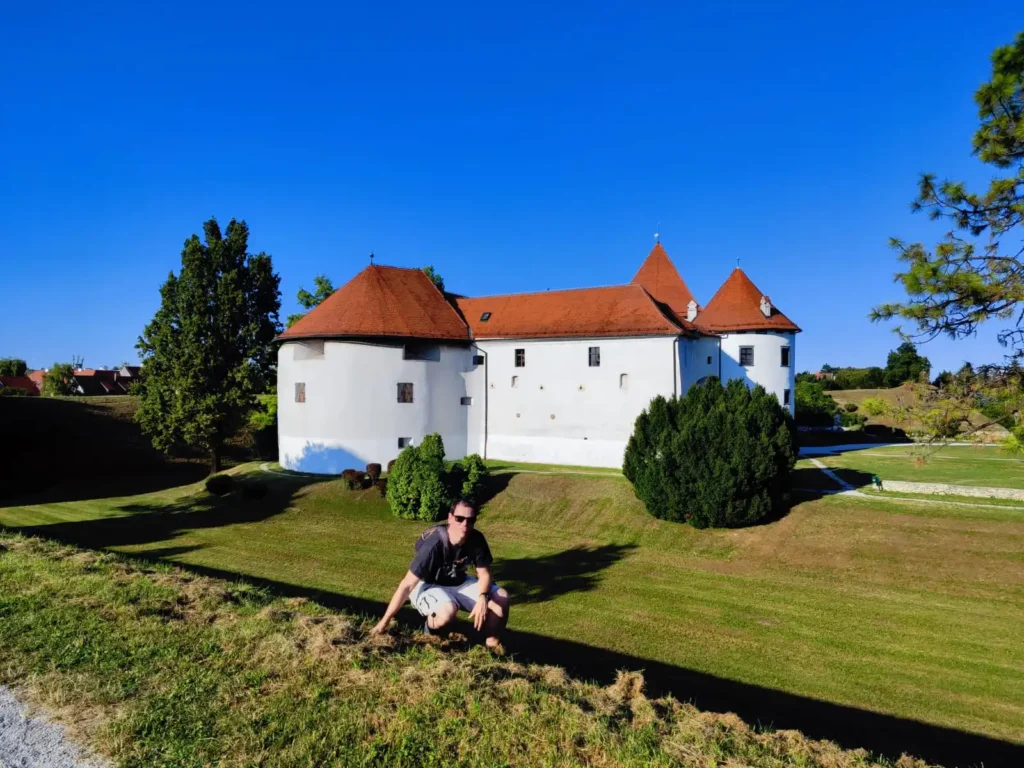 Barokni Varaždin,prema dvorcu u zalasku sunca. Foto©J.J.