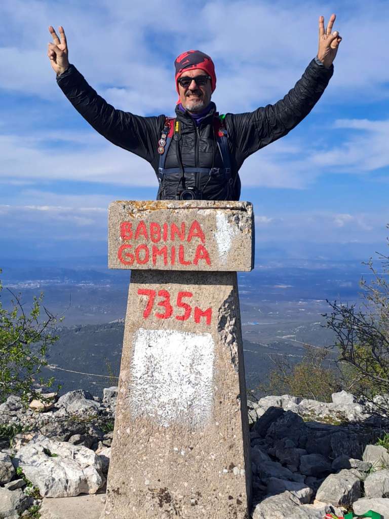 Vikend na Biokovu, Rade na vrhu Babina Gomila za 20. područje.
