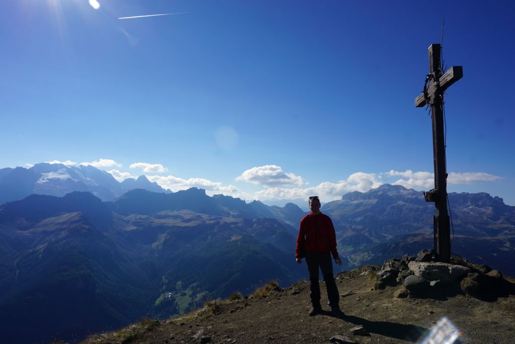 Col di Lana, na vrhu, Dolomiti. F