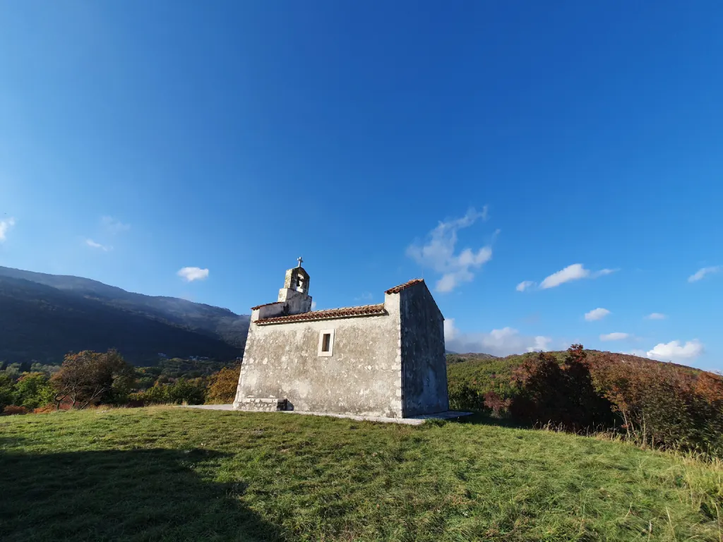 Poetski Brseč, crkva Sv. Marije Magdalene.